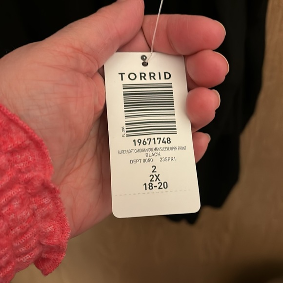 Super Soft Cardigan Dolman Sleeve - Picture 5 of 6